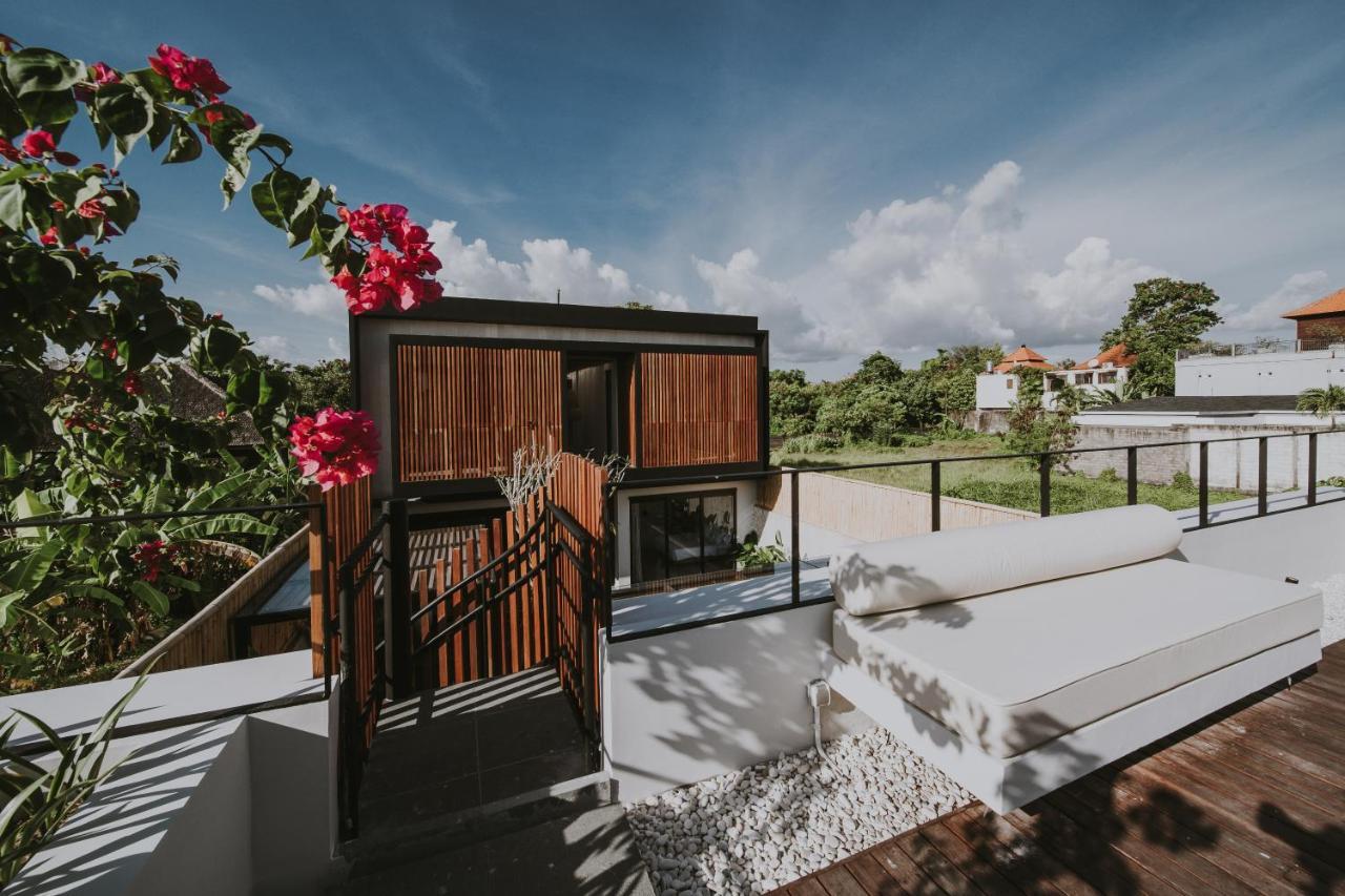 New 4 Bedroom 5 Min Walk To Berawa Beach Enclosed Livng Canggu Extérieur photo