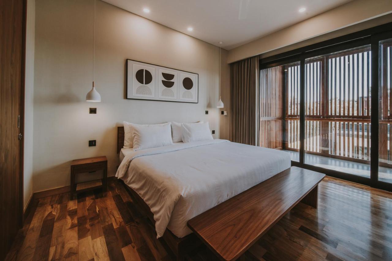 New 4 Bedroom 5 Min Walk To Berawa Beach Enclosed Livng Canggu Extérieur photo